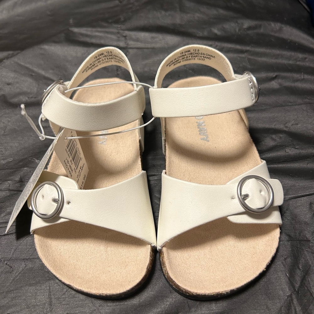 NWT Old Navy Baby Girl White Sandals Sz 18-24 M